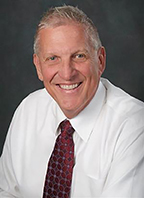 Read more about the article Douglas Lowery, ’76, Educator